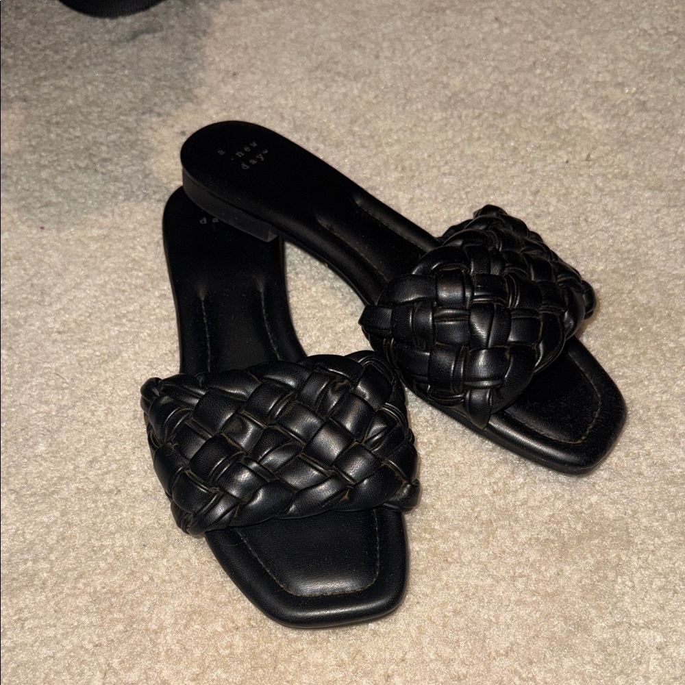 Women’s Sandals